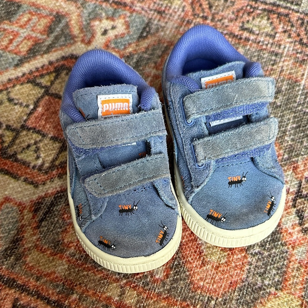 Puma Kids Sneakers in Blue with Fun Print